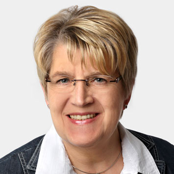  Gertrud Buschmann